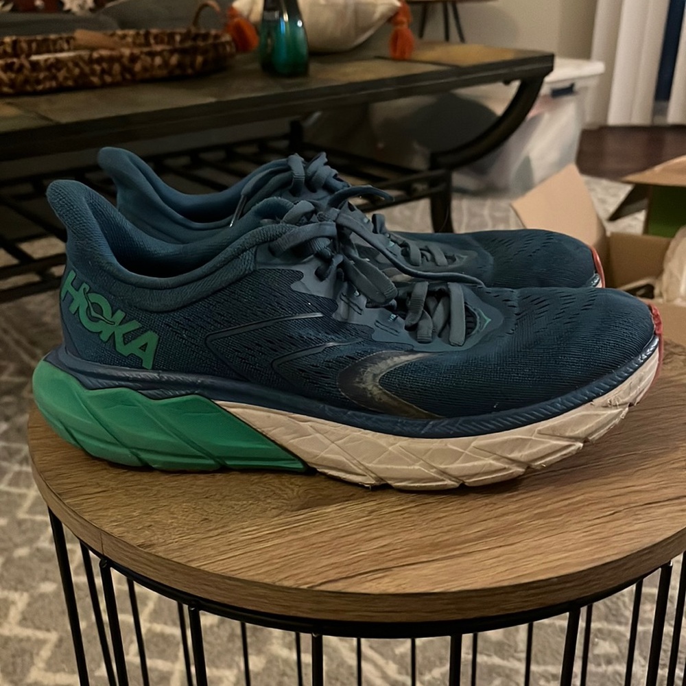 Hoka Clifton 8